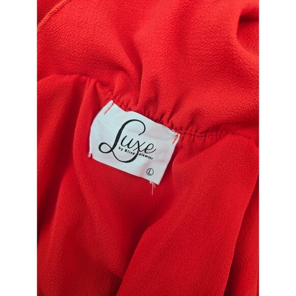 Luxe Geranium Textured Draped Keyhole Halter Jumpsuit - Picture 5 of 5